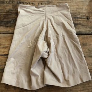 SPANX Intimates & Sleepwear - Assets Stacy Blakely Medium Nude Spanx Shorts SPANX Intimates & Sleepwear - Assets Stacy Blakely Medium Nude Spanx Shorts